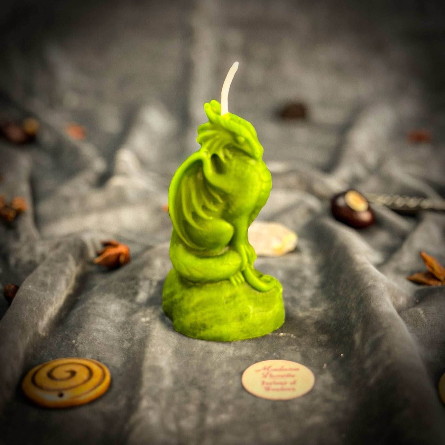 Beeswax Dragon of Protection Spell Candle - Green (Protecting Money)