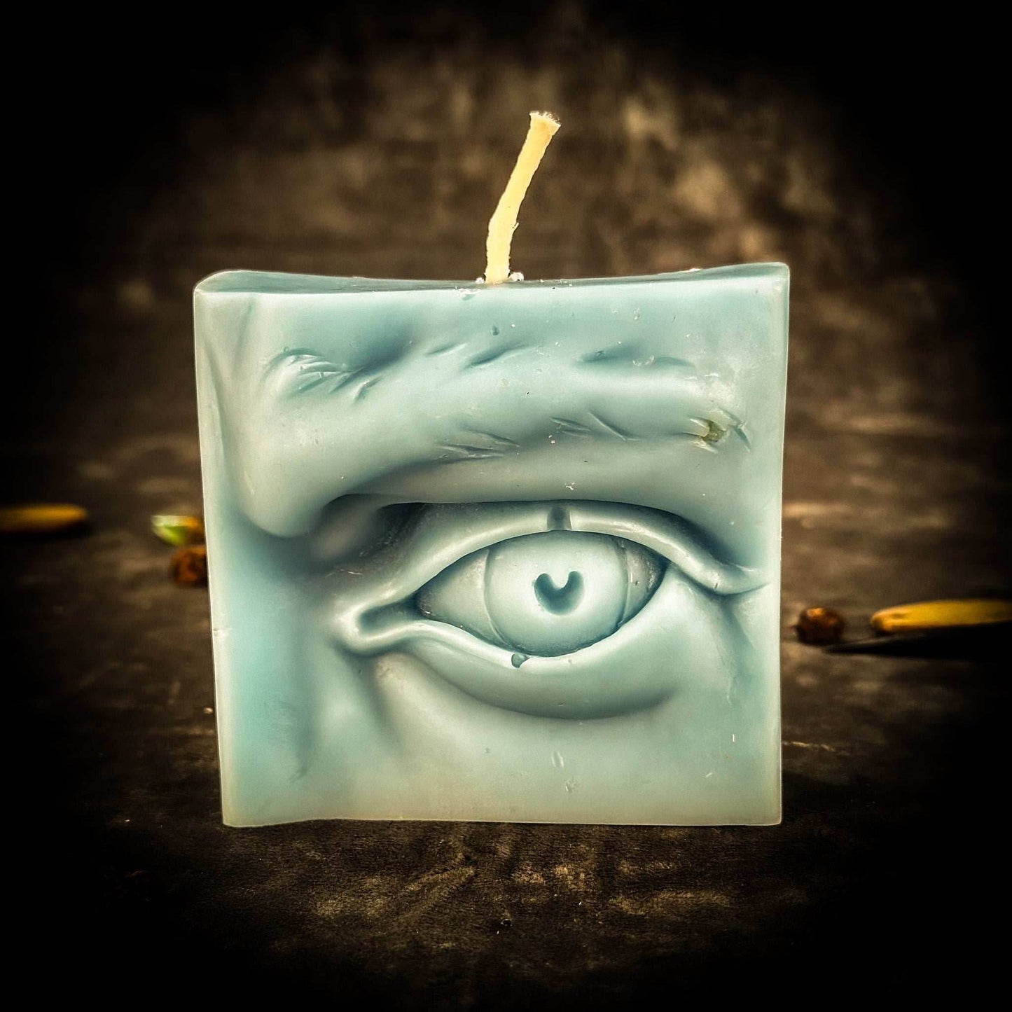 Beeswax Ex-Voto Eye Spell Candle - Blue (Healing)