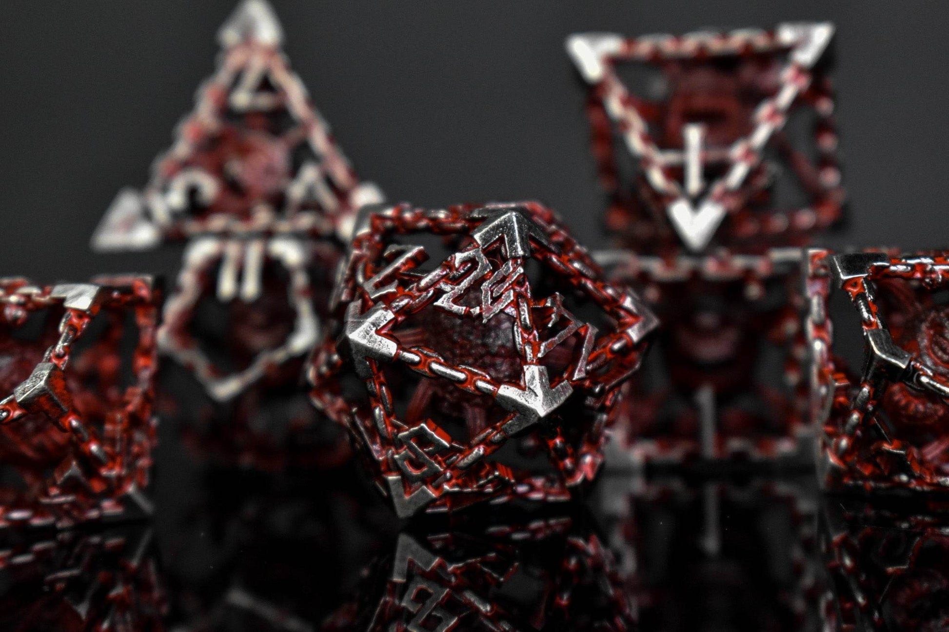 Beholder's Gates Hollow Metal Dice Set - Bloodied Silver - 