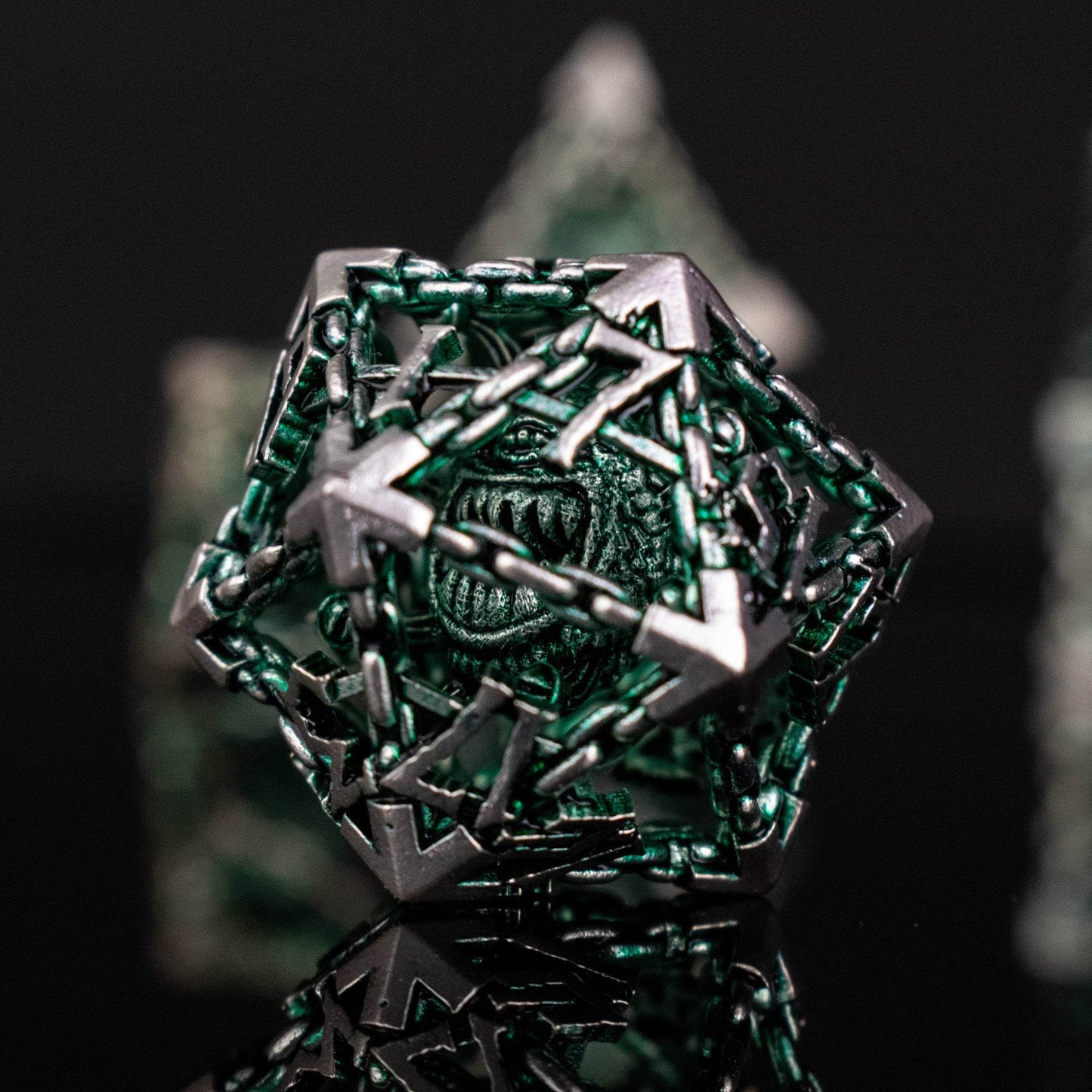 Beholder's Gates Hollow Metal Dice Set - Green and Silver - 