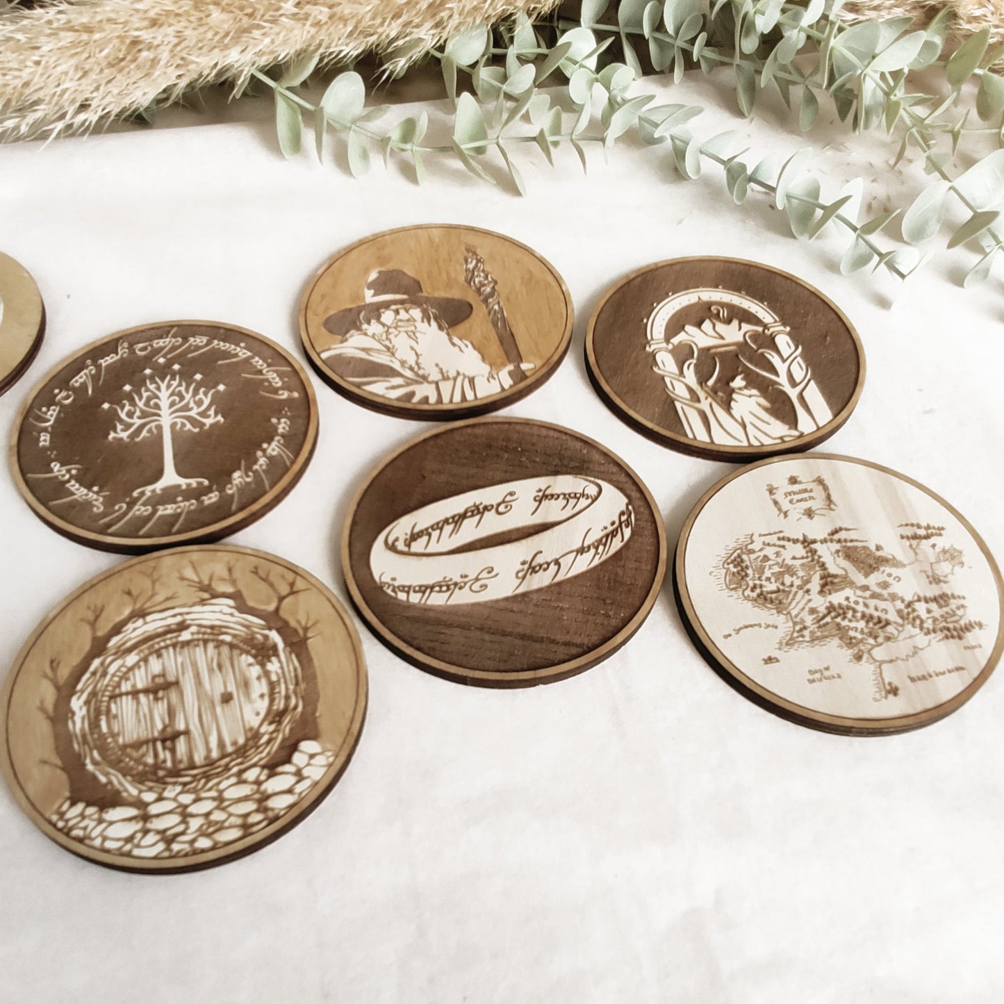 Set of 6 Lord of The Rings Wooden Coasters - Handmade Gift - Housewarming - Wood Kitchenware - LOTR