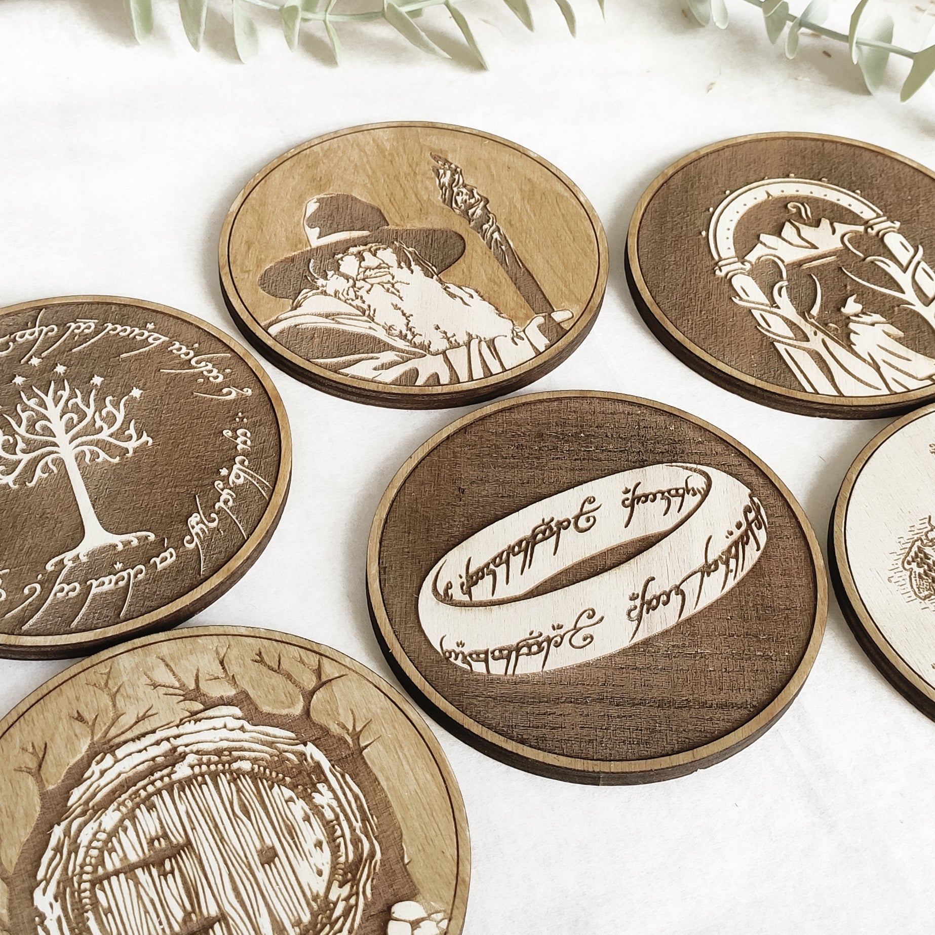 Set of 6 Lord of The Rings Wooden Coasters - Handmade Gift - Housewarming - Wood Kitchenware - LOTR