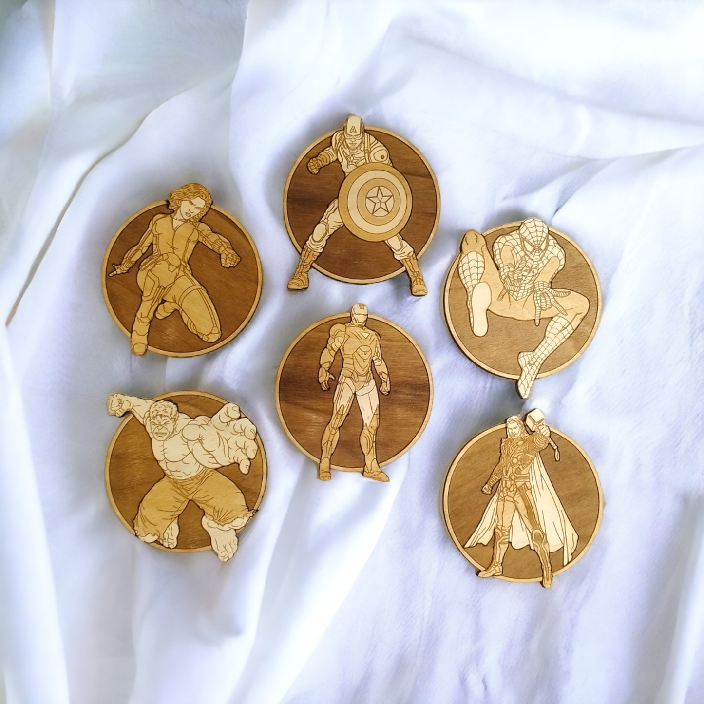 Set of 6 Superheroes Wooden Coasters - Handmade Gift - Housewarming - Wood Kitchenware