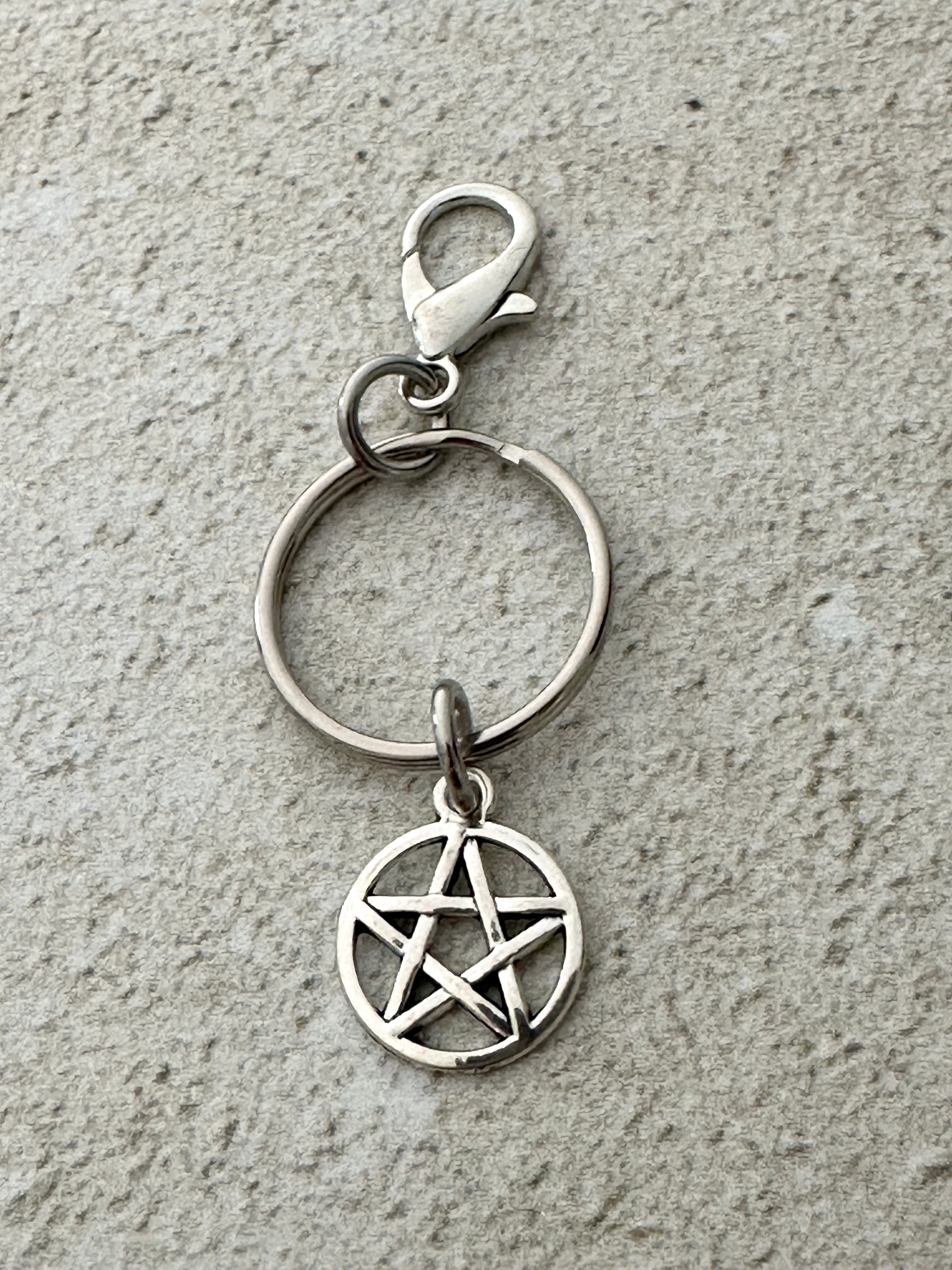 Witchy Pentacle Zipper Pull Bag Charm Keychain