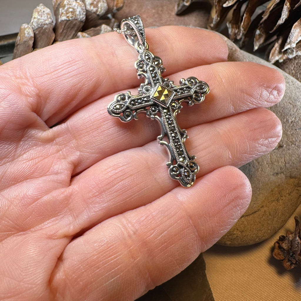 Scottish Skinnet Cross Necklace