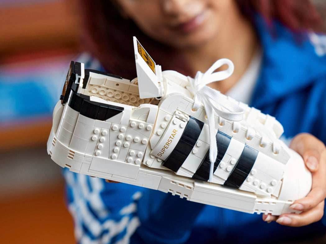 Lego Adidas Original Superstar Shoe 10282 - 