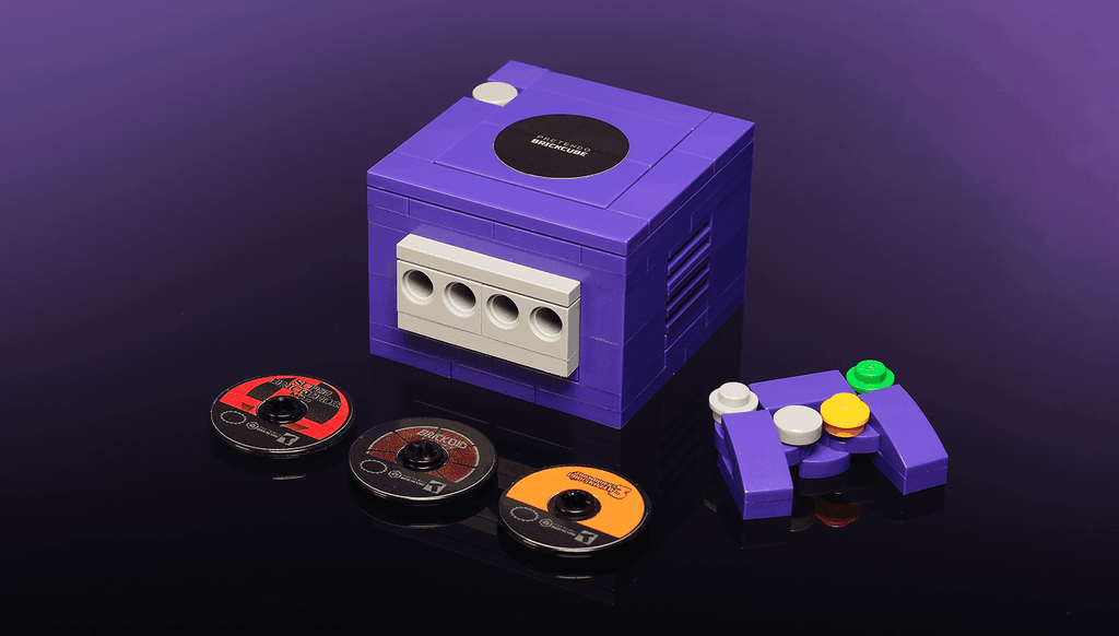 Custom Pretendo BrickCube 2001 Video Game Console made using LEGO parts - 