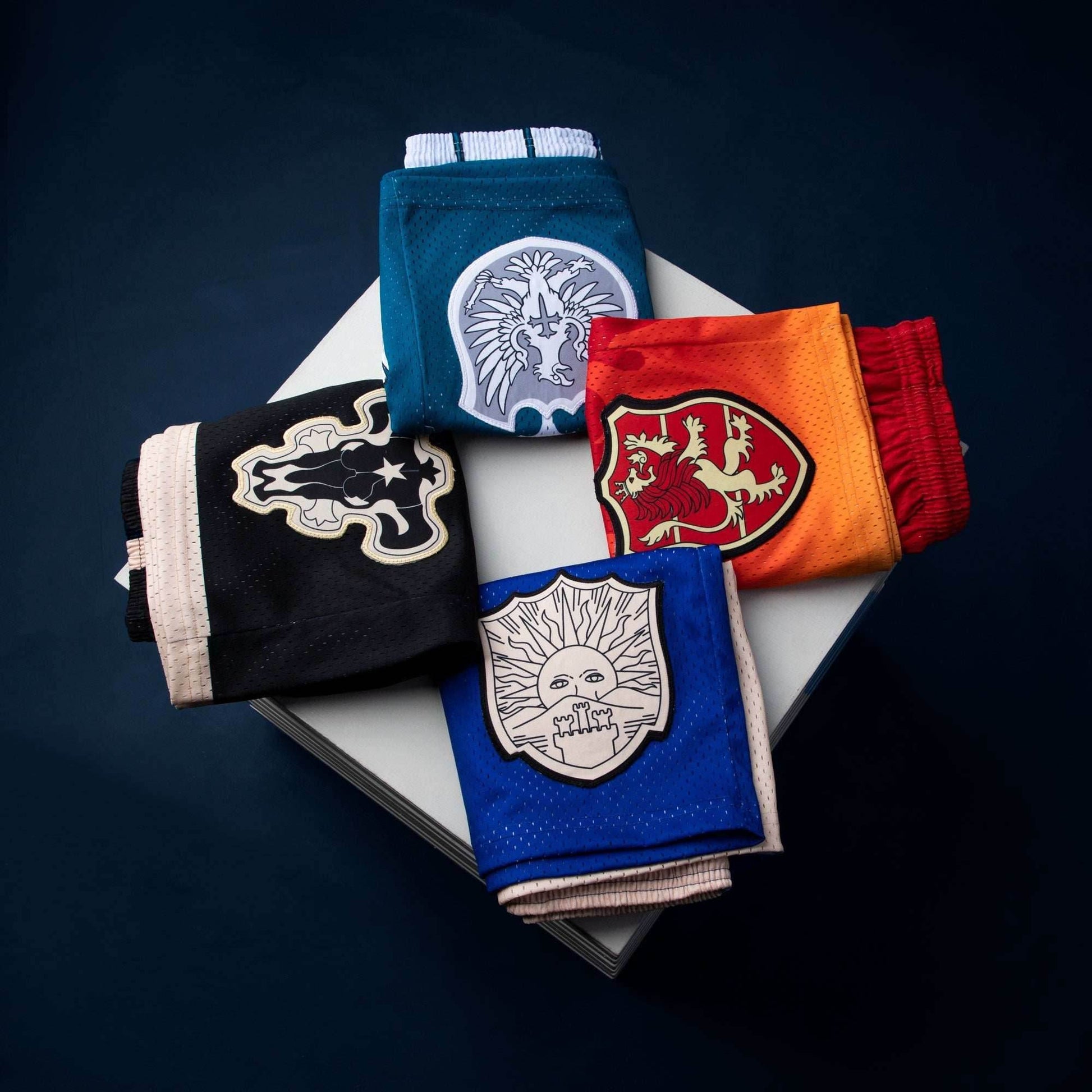 Black Bull - X-Small