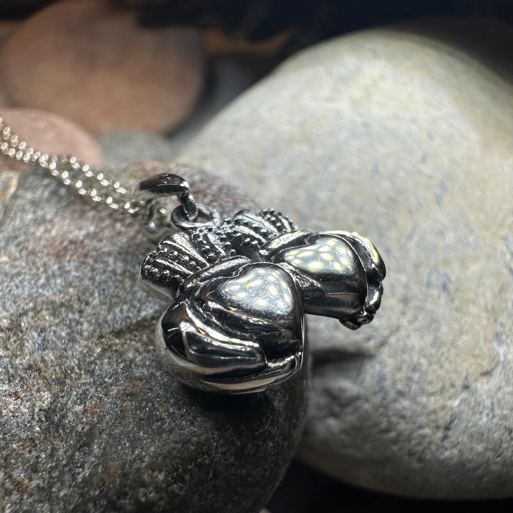 Croi Claddagh Necklace
