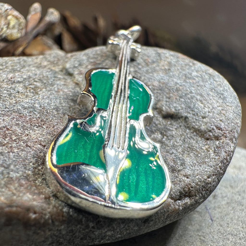 Realistic Fiddle Necklace