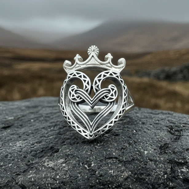 Lady of Skye Luckenbooth Ring