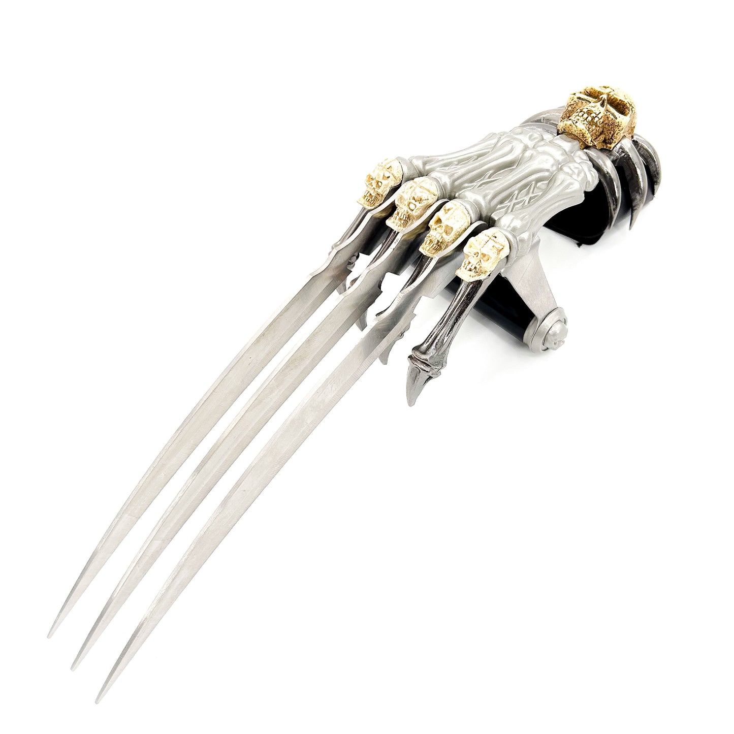 Death Skull Head Triple Claw Dagger-1