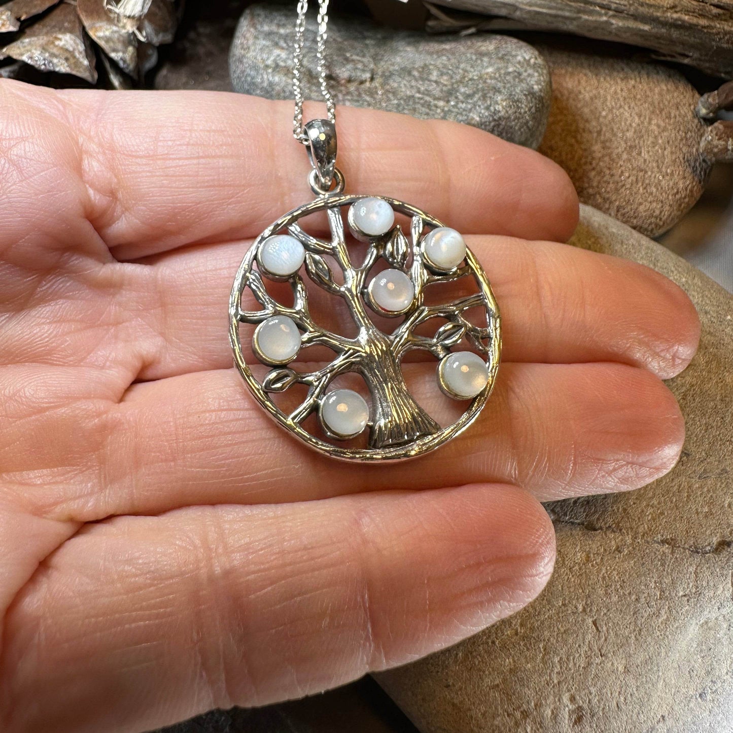 Anice Tree of Life Necklace - Mother of Pearl
