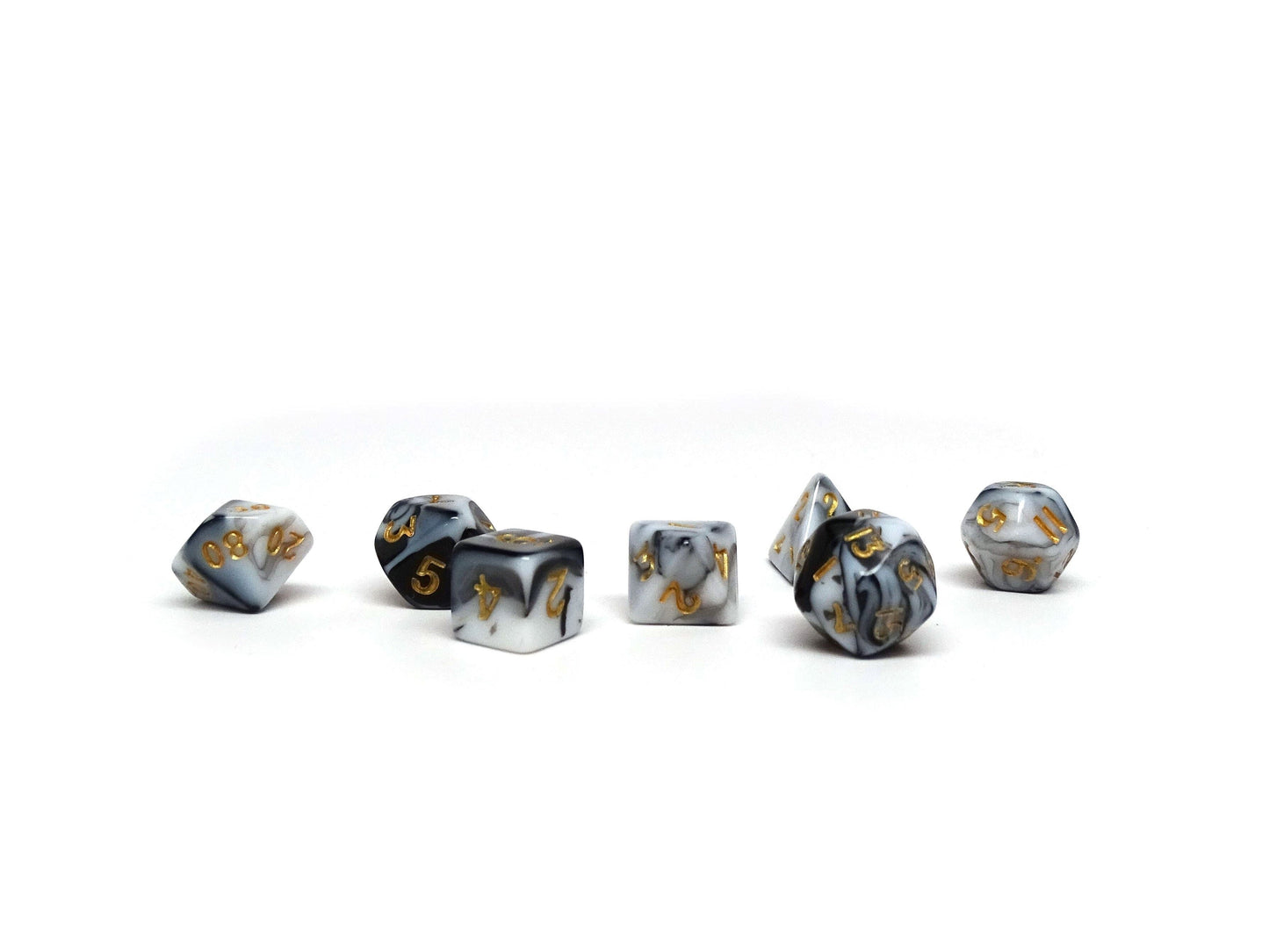 Jeu de mini dés marbrés de 10 mm