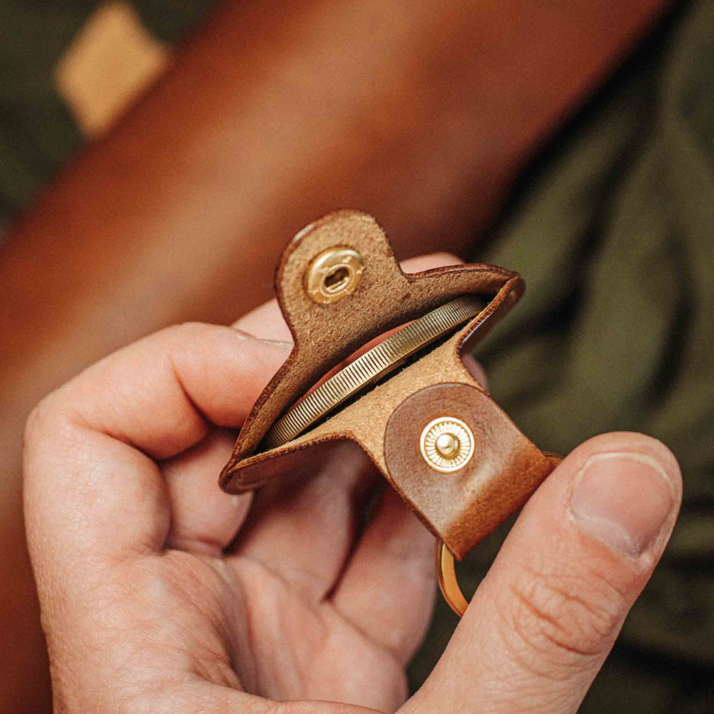 Peso Pocket v5 – Leather Coin Keychain Case | Pirate Goods