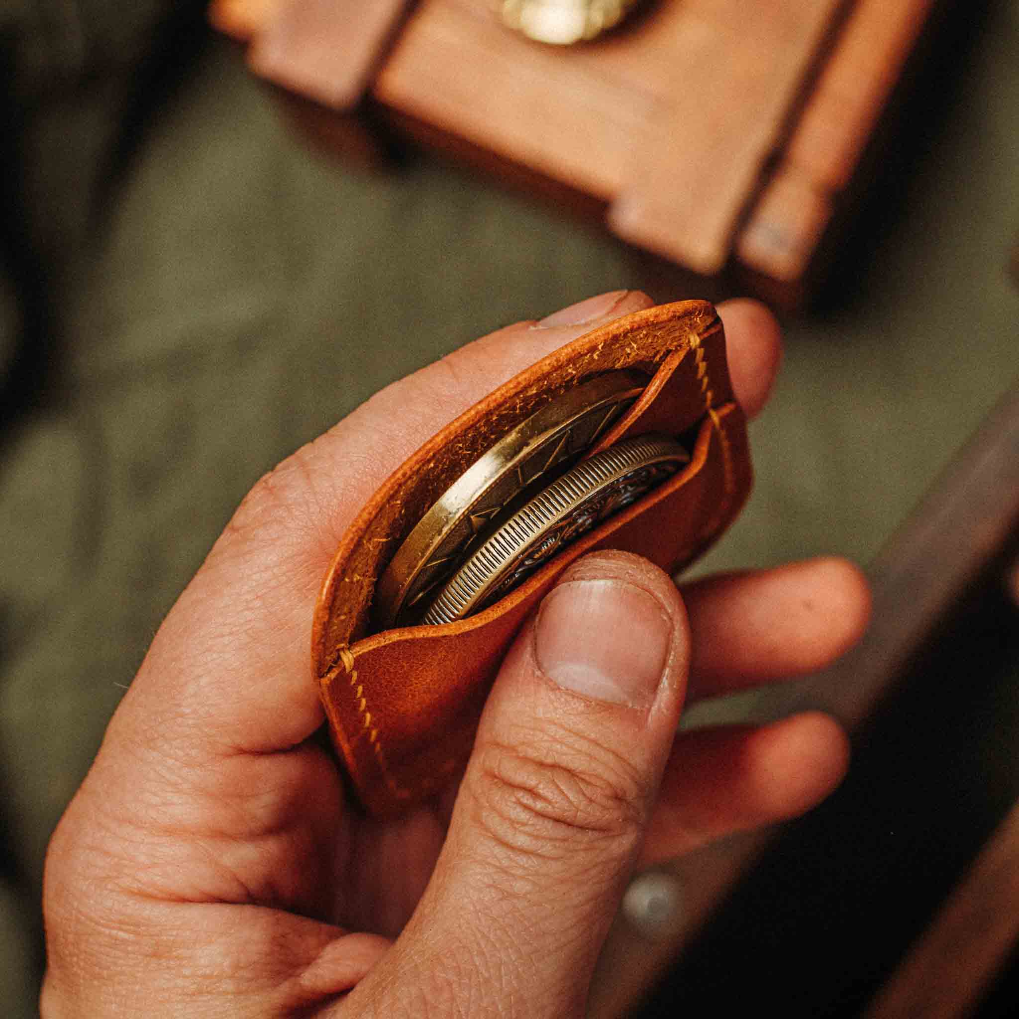 Peso Pocket Duo – Leather Holder for Two Coins | Pirate Goods