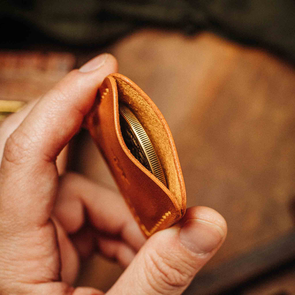 Peso Pocket v3 – Leather Challenge Coin Slip | Pirate Goods