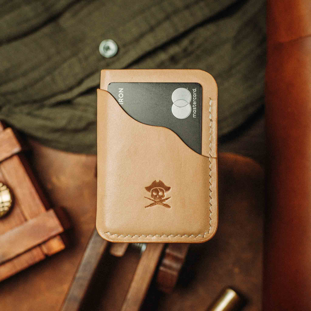 Venturer v2 – Minimalist Leather Wallet