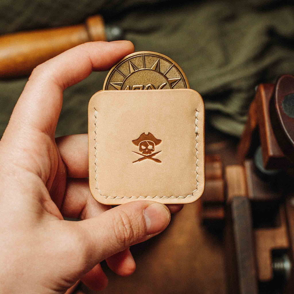 Peso Pocket v3 – Leather Challenge Coin Slip | Pirate Goods