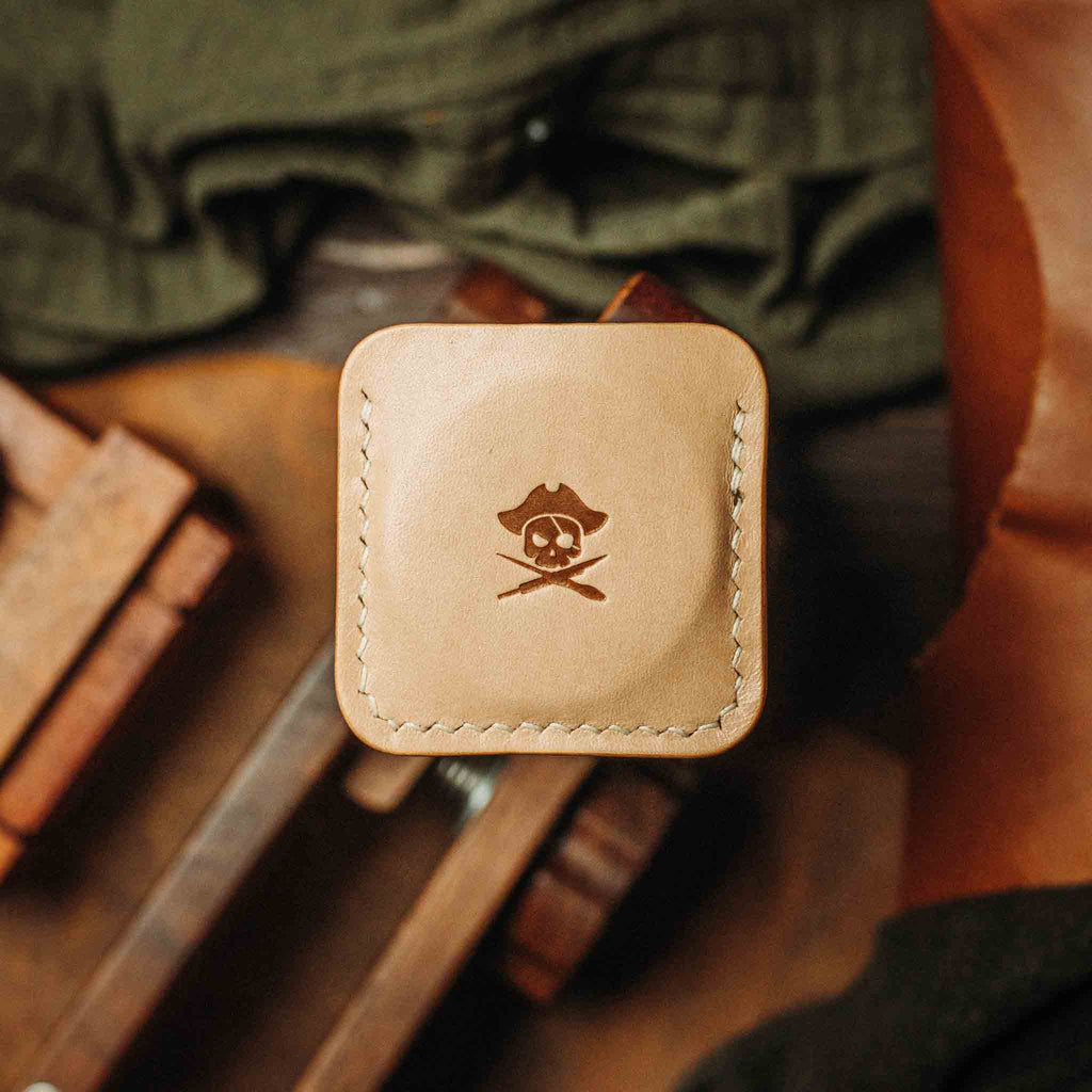 Peso Pocket v3 – Leather Challenge Coin Slip | Pirate Goods