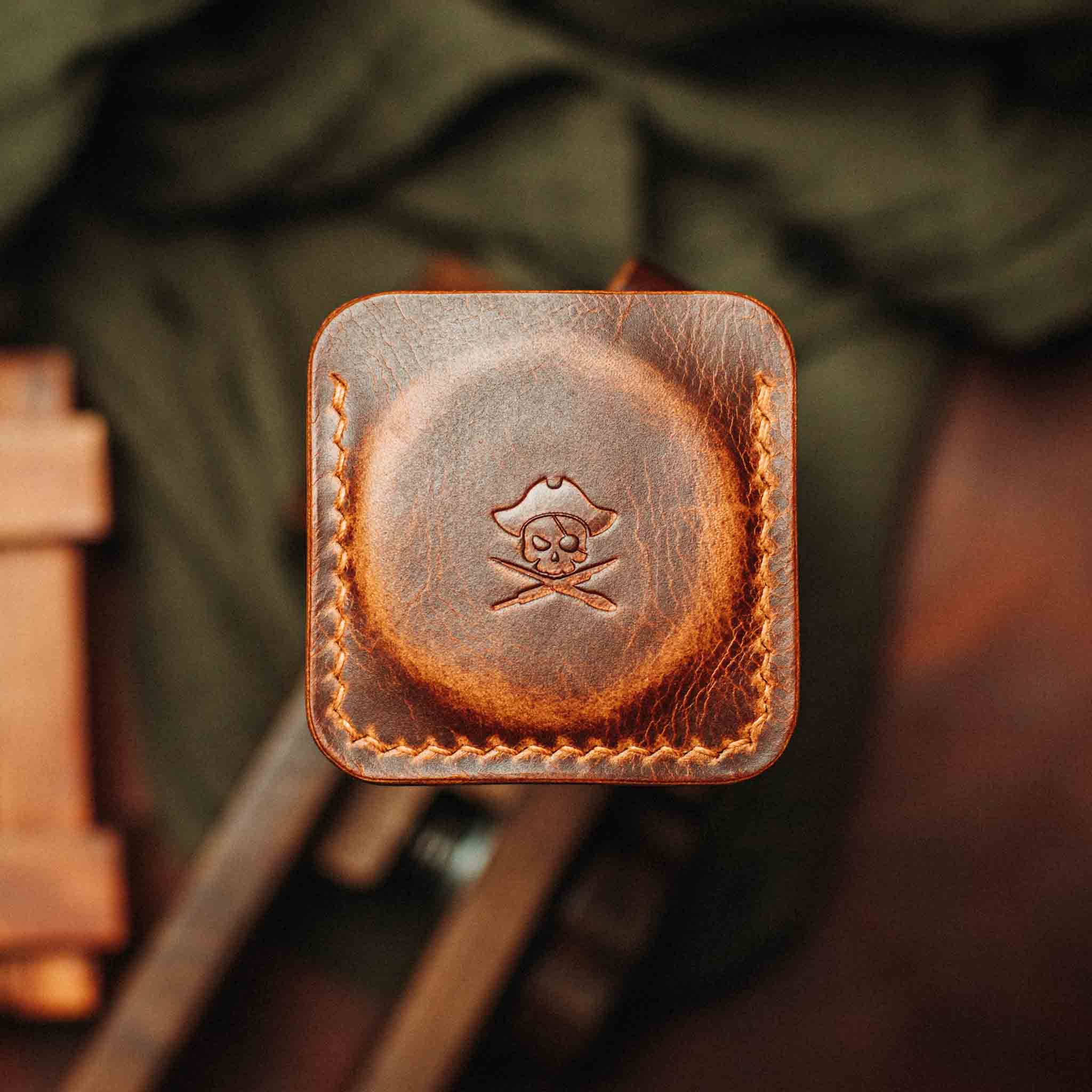 Peso Pocket v3 – Leather Challenge Coin Slip | Pirate Goods