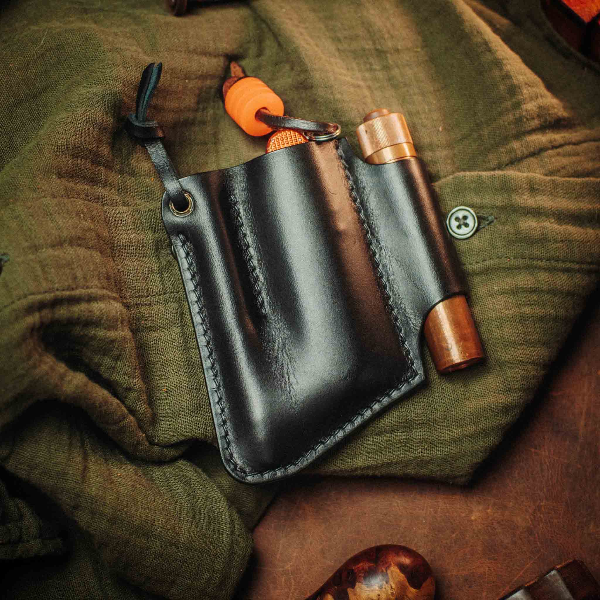 Pirate Goods First Mate v3 Pocket Organizer – Leather EDC Pocket Carrier