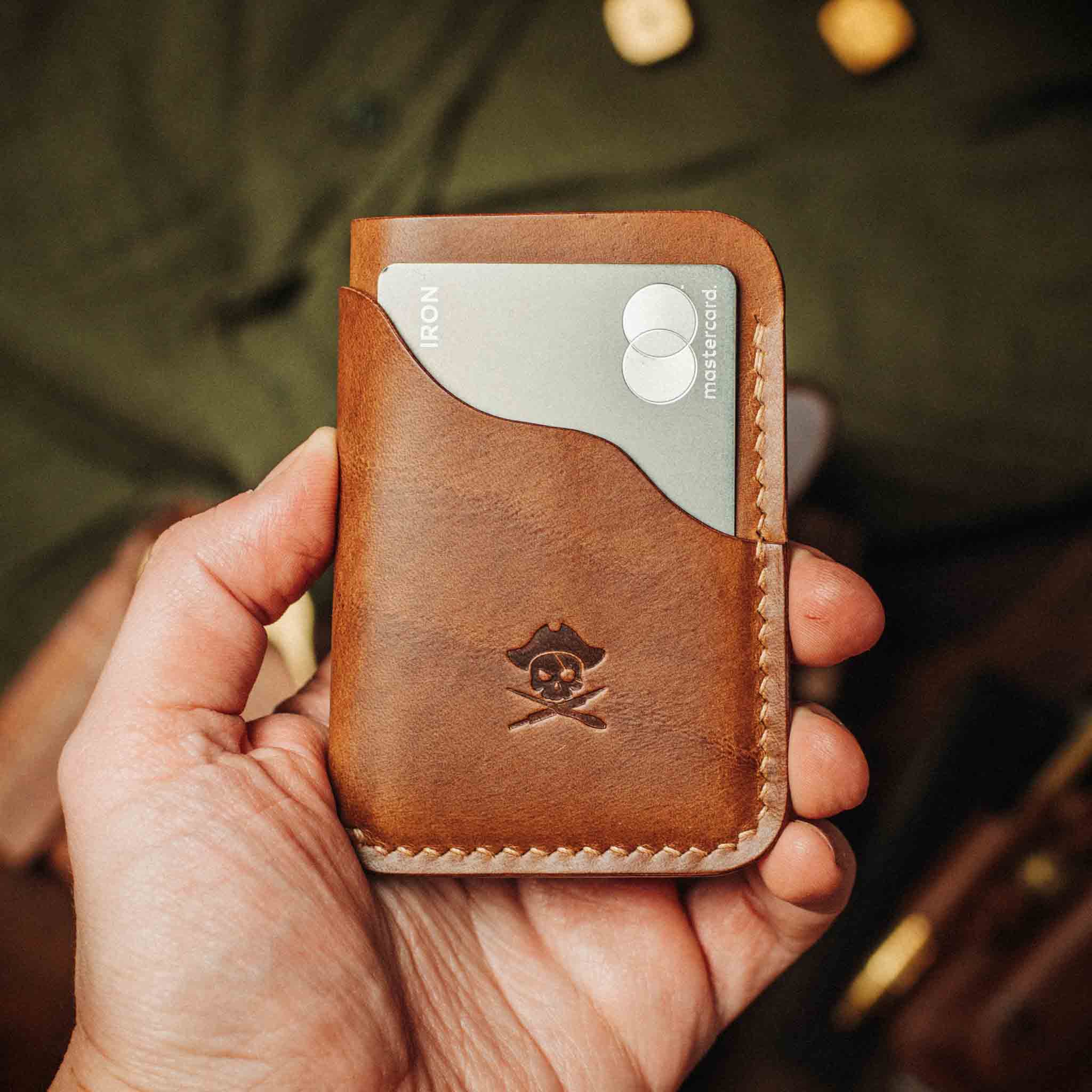 Venturer v2 – Minimalist Leather Wallet