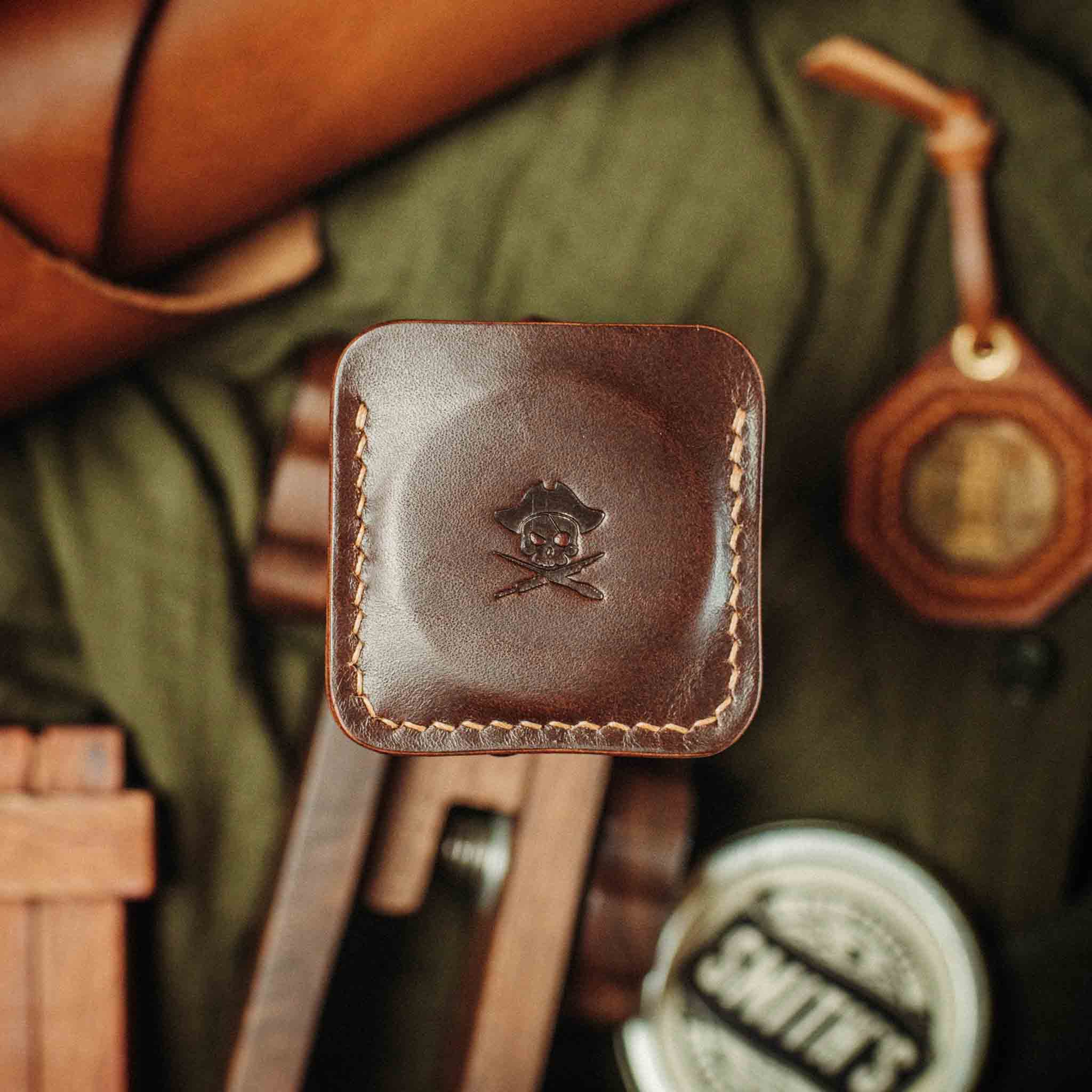 Peso Pocket v3 – Leather Challenge Coin Slip | Pirate Goods