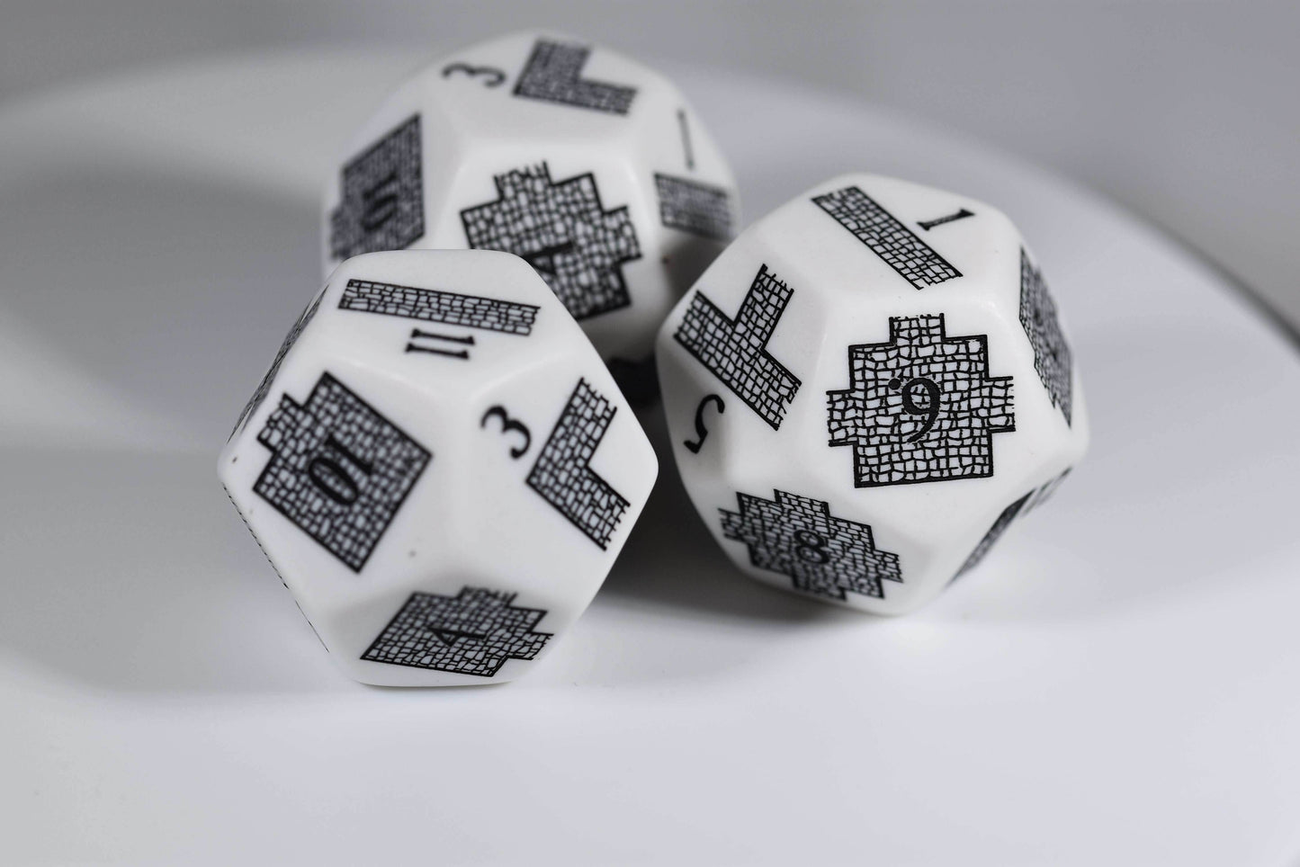 Dungeoneering d12 Opaque White Dice by Chessex - Navigate Your Adventure with Precision - 