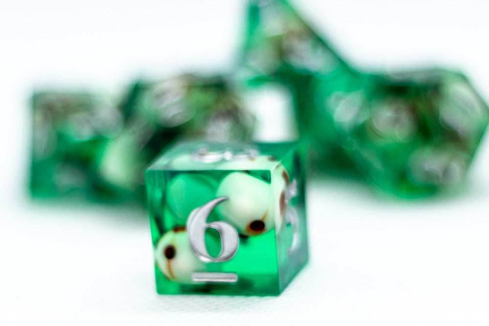 Teal Green Skull Inclusion 7-Dice Set Resin Sharp Edge RPG DND (Limited Stock) - 
