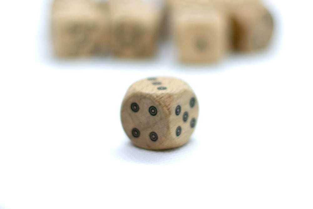 10-Pack Birds-Eye Wooden 16mm d6 Dice w/ Black Dots Rounded Corners - Wood Dice - 