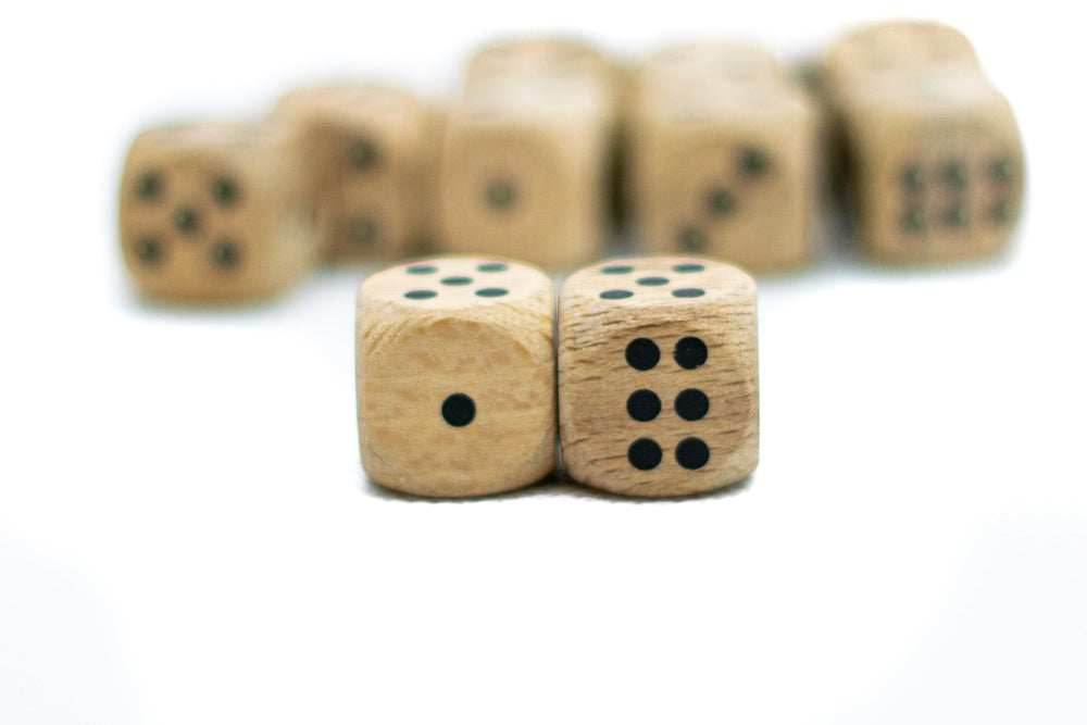 10-Pack Wooden 16mm d6 Dice w/ Black Dots Rounded Corners - Wood Dice - 
