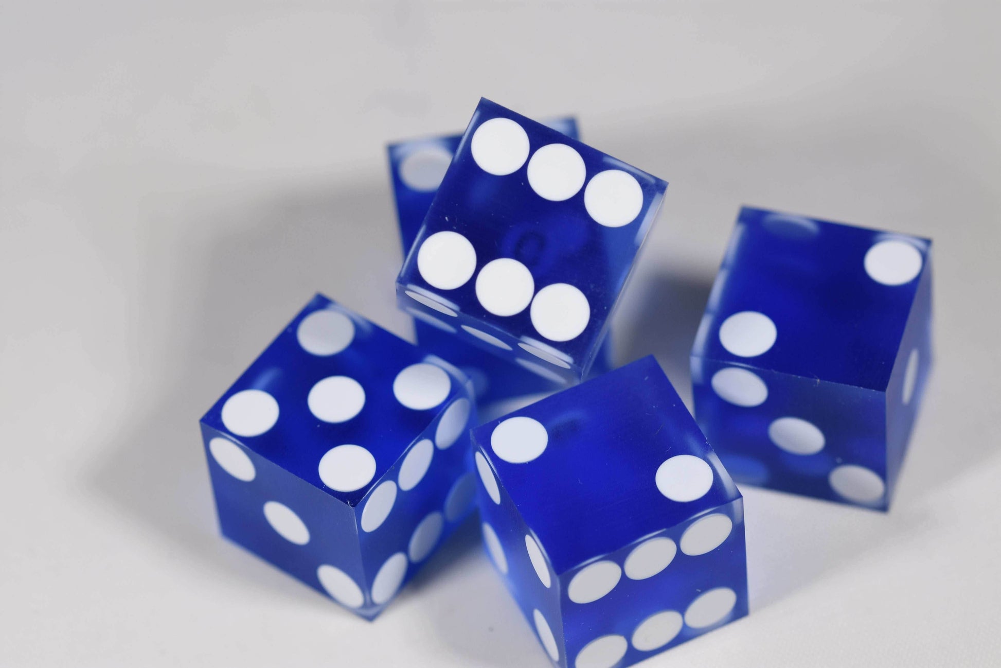 Powder Baby Blue Casino Dice d6 19mm Razor Edge RARE - 