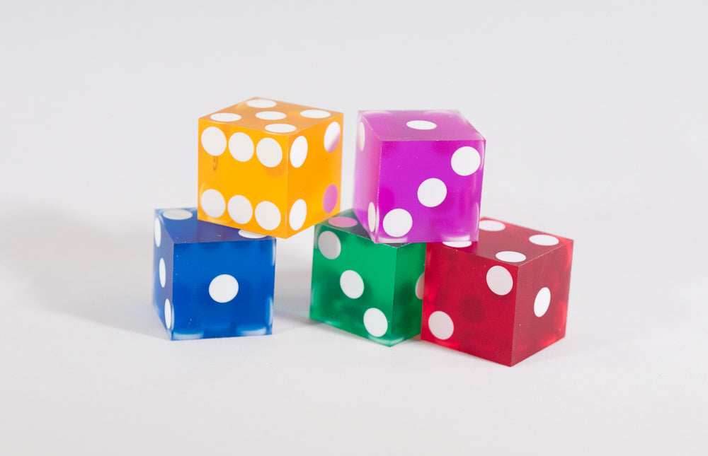 Multi-Color Casino Dice d6 19mm Razor Edge No Serial Numbers or Names Clean - 
