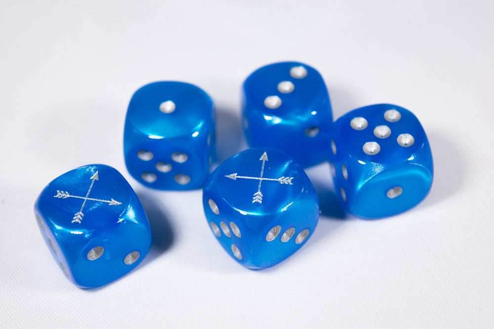 Double Arrow Light Blue Velvet Dice 16mm D6 Chessex - with Silver Pips (by piece) - 
