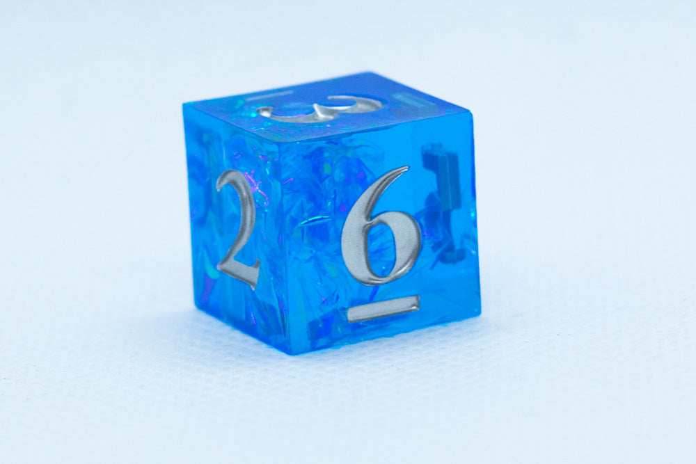 Powder Blue Sharp Edge Resin d6-Dice (Blue w/Silver Numbers) [subtle imperfection] - 