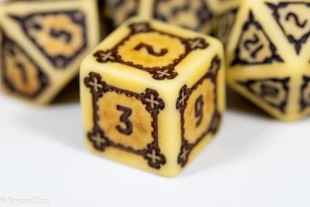 (Brown) Ancient Huge Castle Dice (D6:25mm) 7-Dice - 