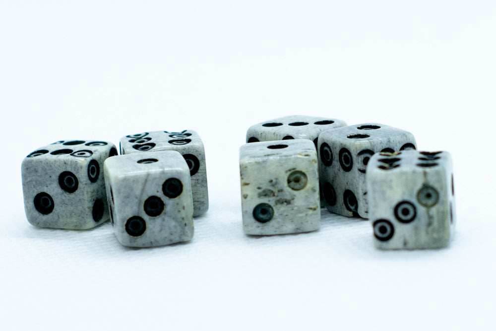 Cattle Bone Dice 10mm (Deep Eye & Ring) | Off-White Dark d6 (sold by the piece) - 
