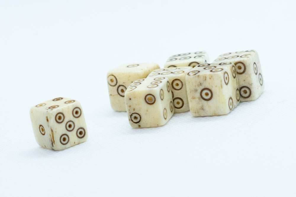 Camel Bone Dice 10mm (Deep Eye & Ring) Off-White Brown d6 (sold by the piece) - 