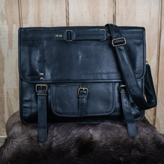 Le sac pour ordinateur portable en cuir Adventurer - XLarge (Noir)