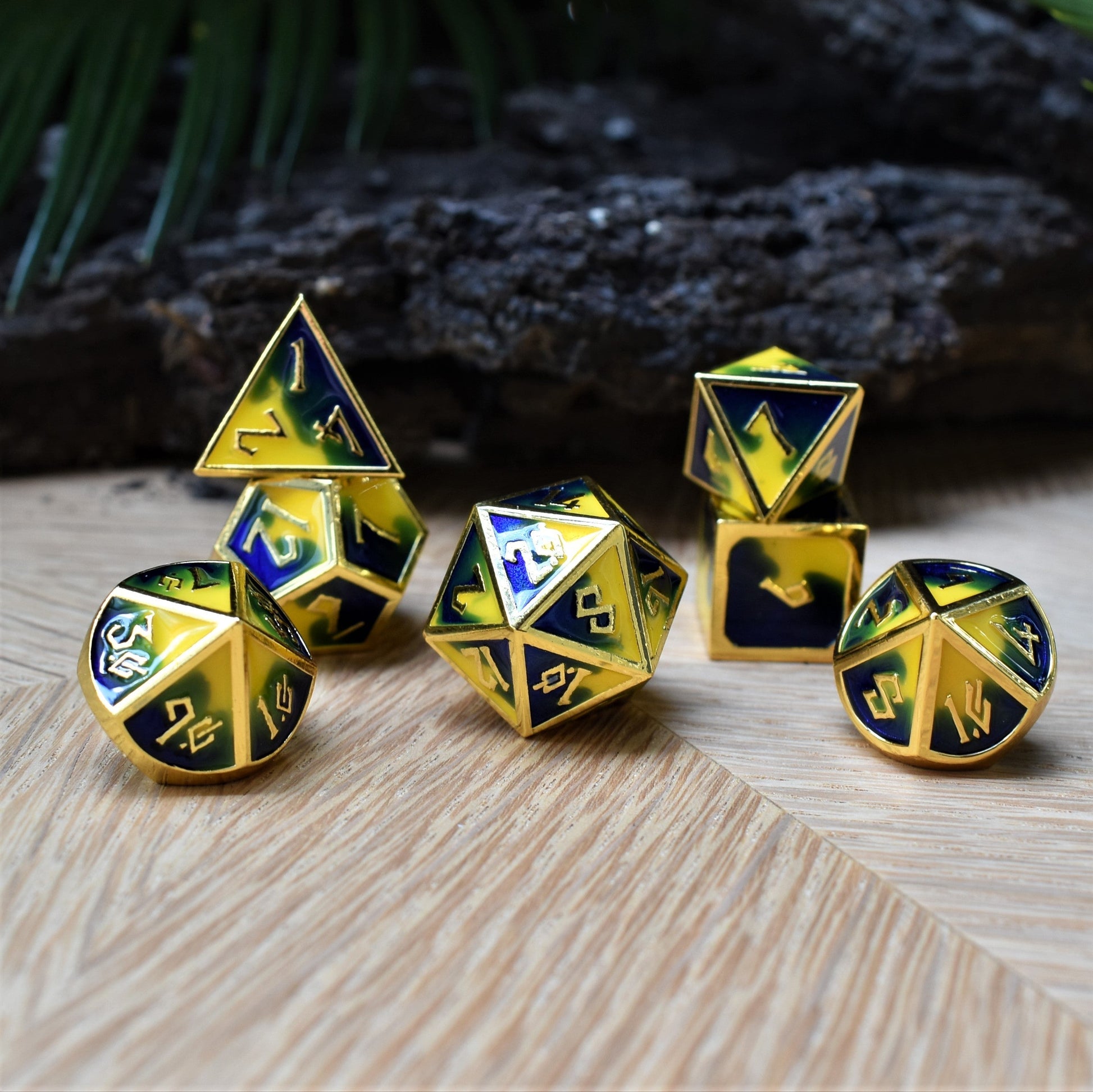 Pretty Birb Metal Dice Set