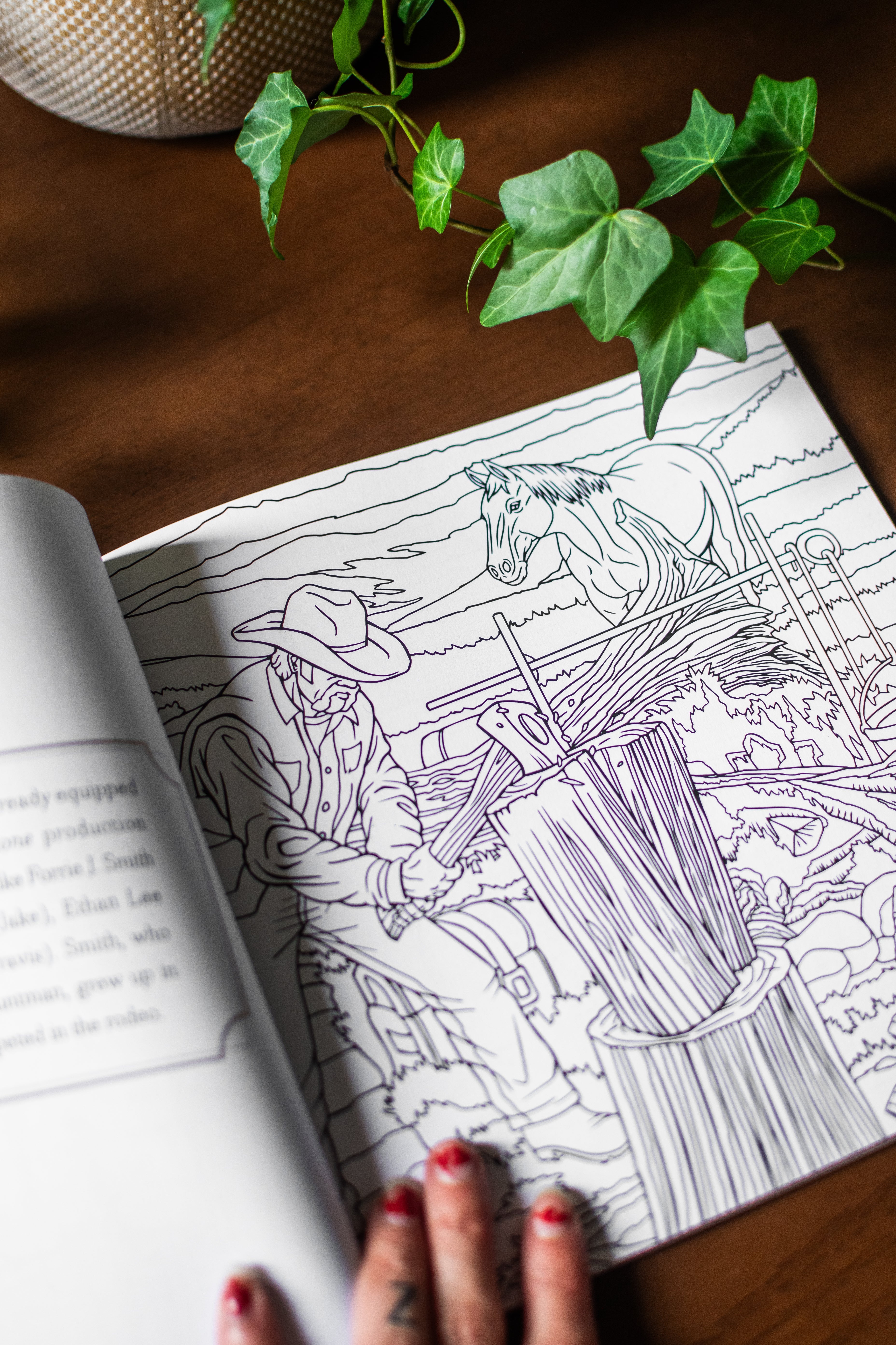 The Unofficial Yellowstone Coloring Book (Dover Adult Coloring Books)
