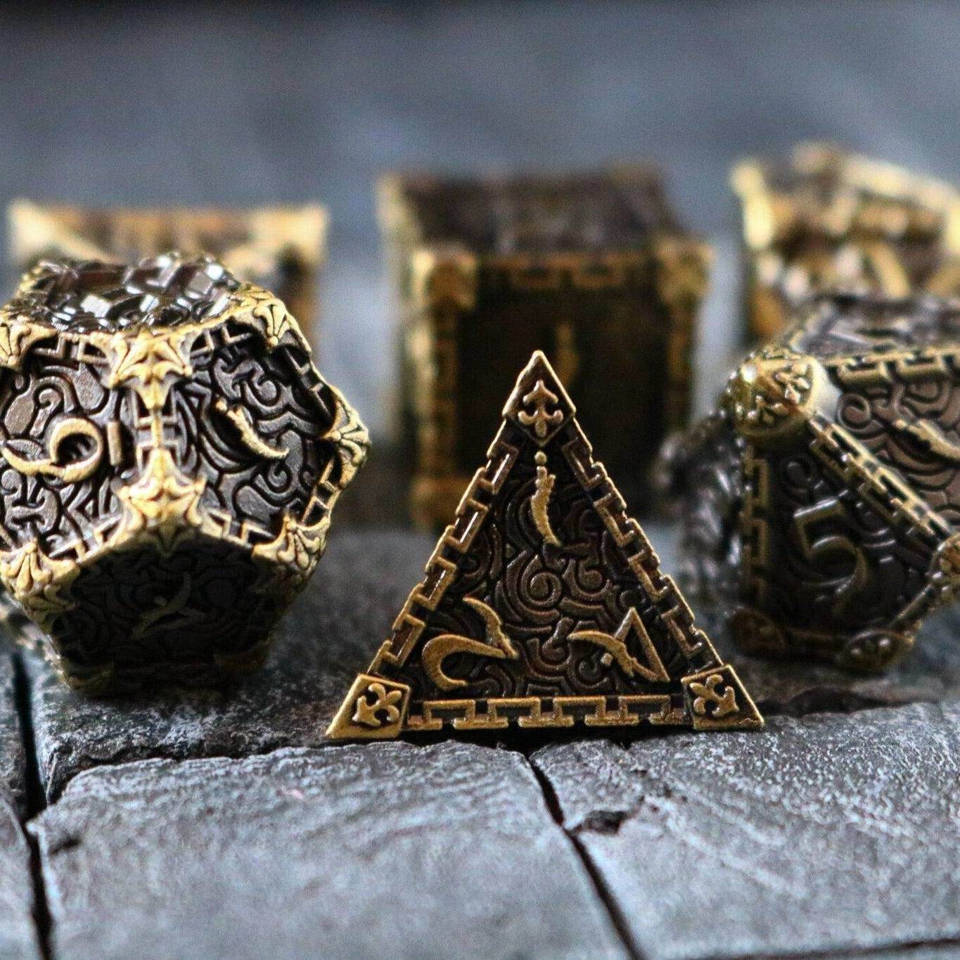 Dagger Bronze Metal DND Dice Set - Only 1 D20