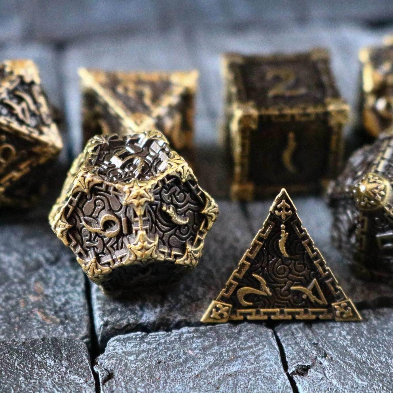 Dagger Bronze Metal DND Dice Set - Only 1 D20