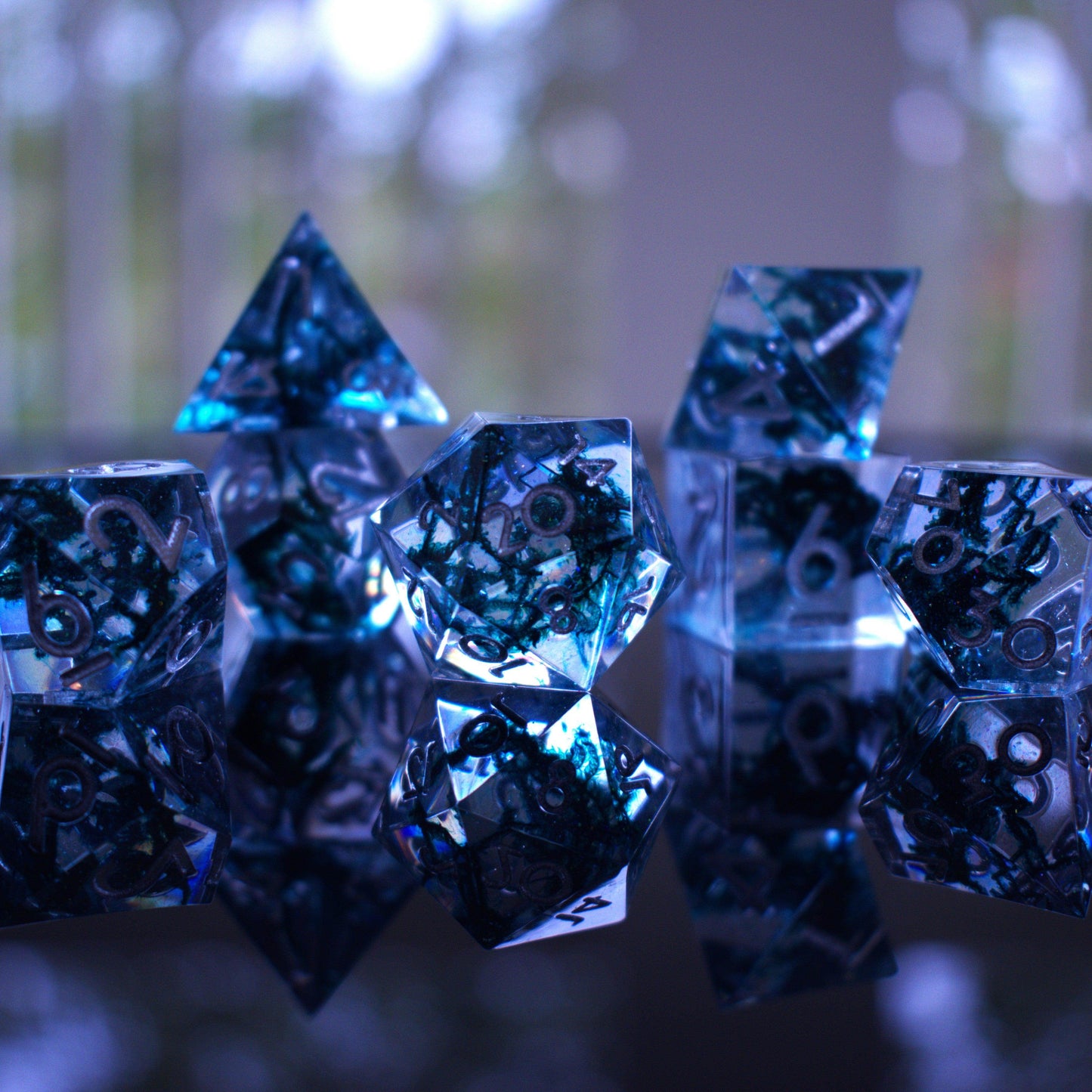 Dark Tide Sharp-Edged Resin Dice Set - 