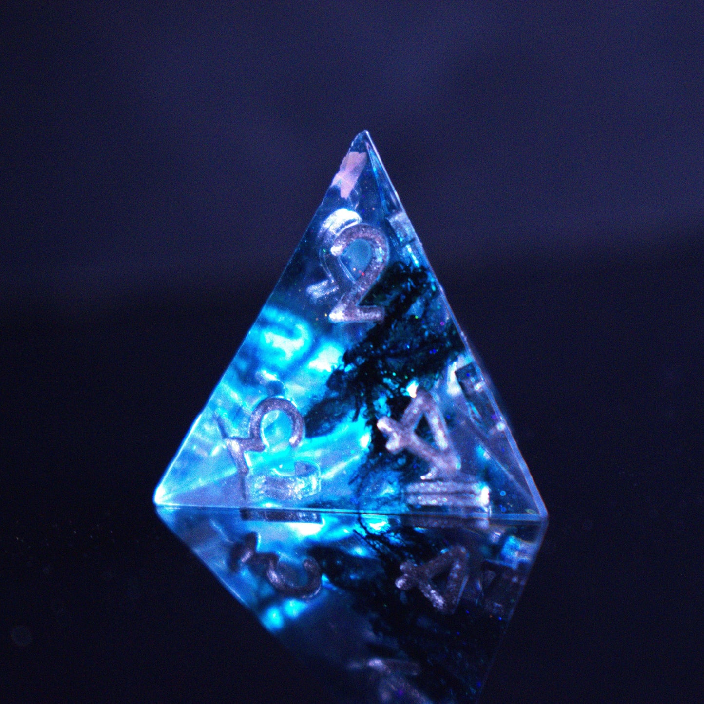 Dark Tide Sharp-Edged Resin Dice Set - 