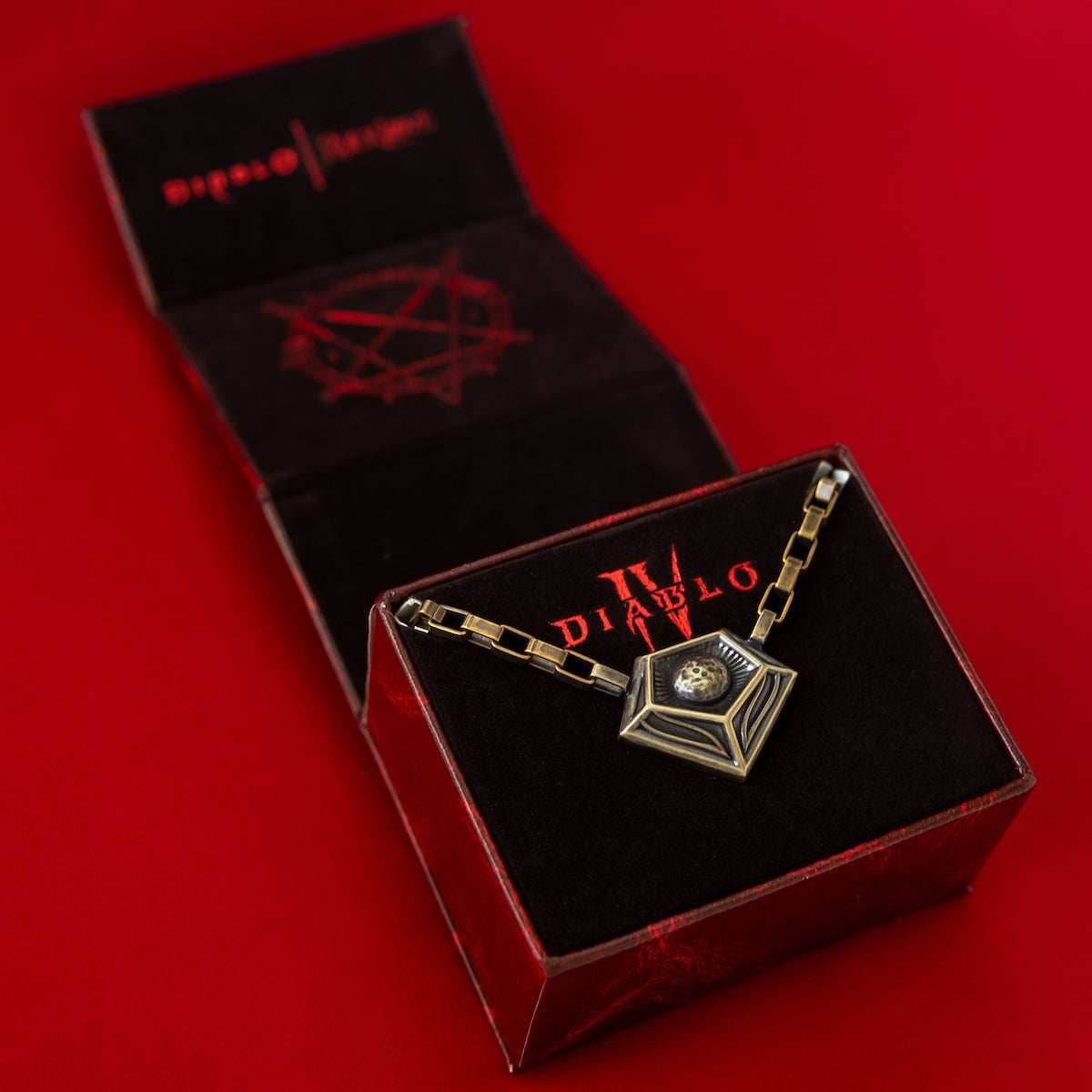 Diablo IV X RockLove Inarius Necklace - 