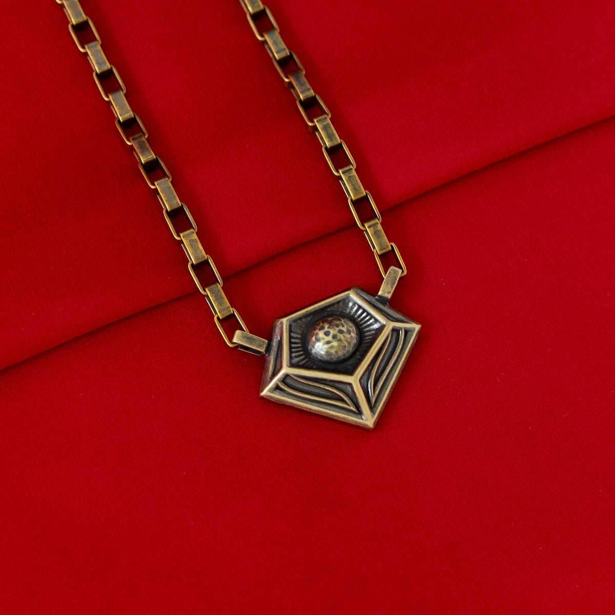 Diablo IV X RockLove Inarius Necklace - 