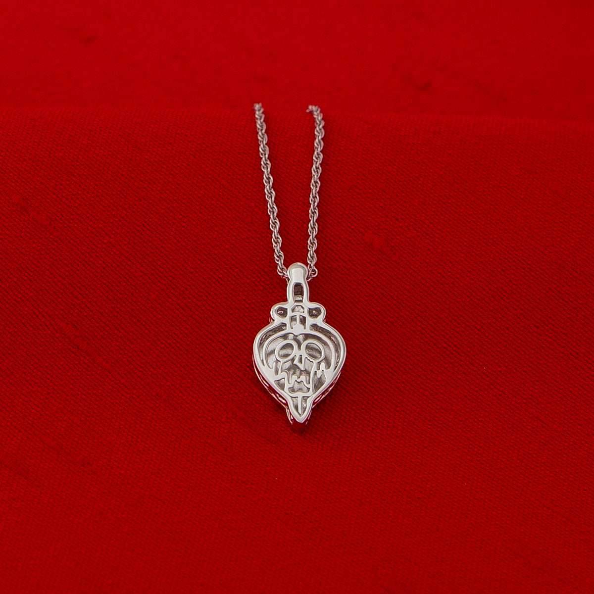Disney X RockLove DISNEY SNOW WHITE Evil Queen Iconic Villains Necklace - 