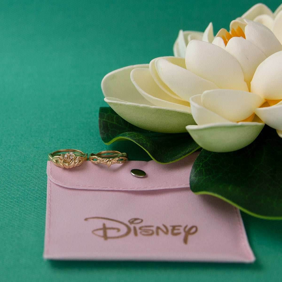 Disney X RockLove DISNEY THE PRINCESS AND THE FROG Tiana Water Lily Stacker Rings - Yellow Gold Plated / Size 5